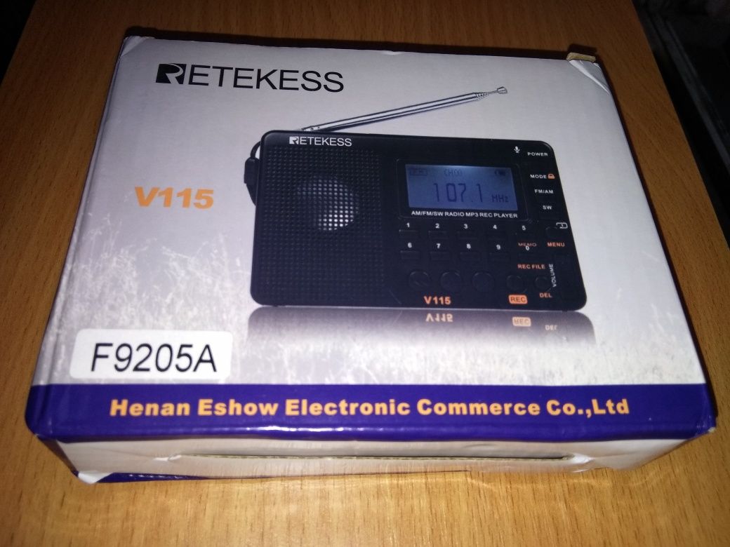 Радиоприемник мп3 RETEKESS V115.