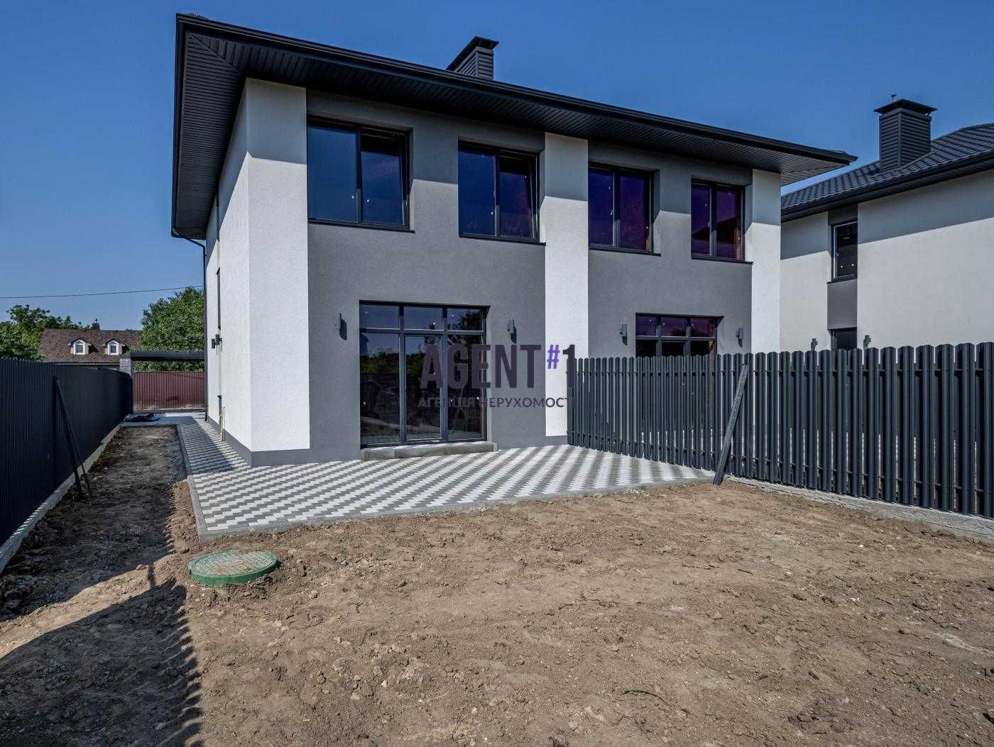Продаж якісного  дуплексу , окремі заїзди, с. Ходосівка