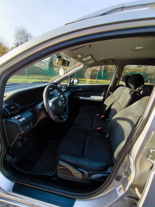 Honda FR-V 2.2D  // 2007 // 6- Osób // Super Stan // Raty // Zamiana /