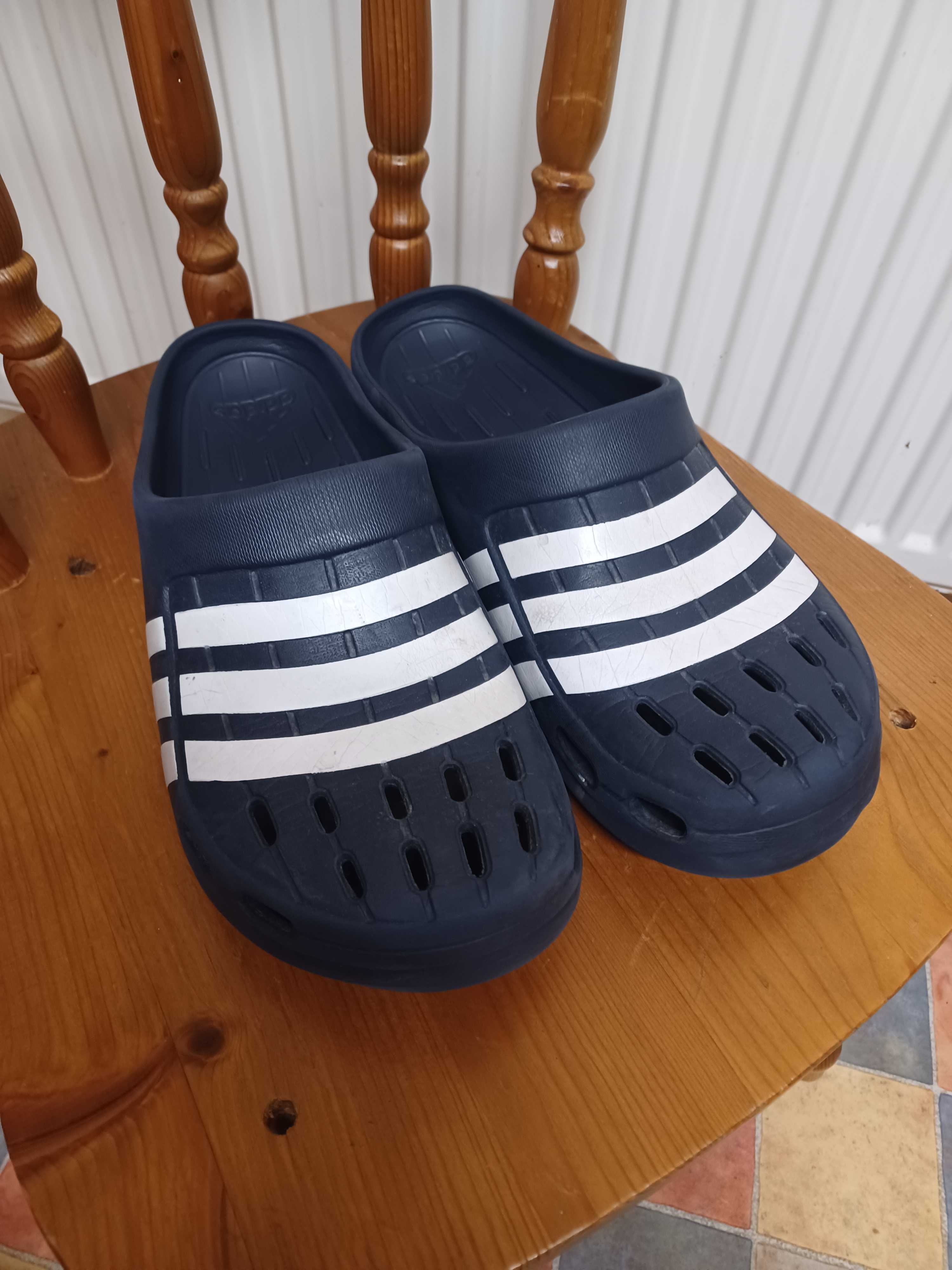 Adidas klapki. Rozmiar 45