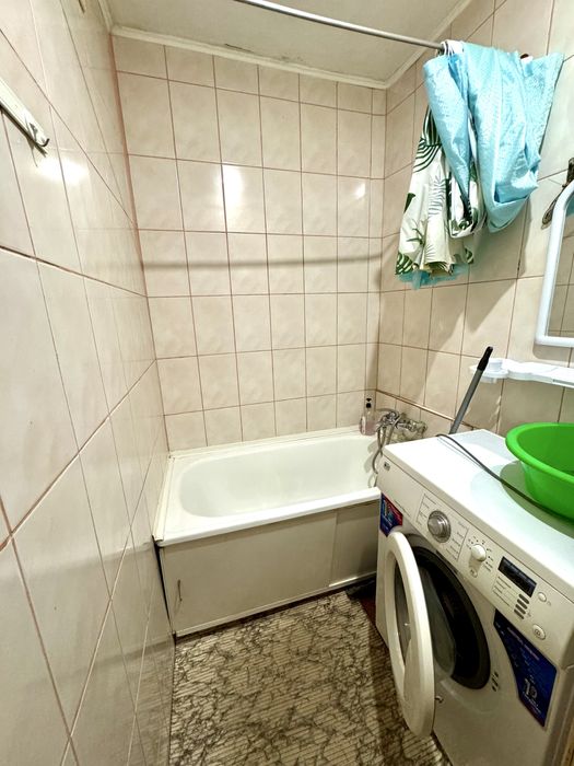 Продаю 2 х комнатную квартиру на пр Мира / Площадь Победы