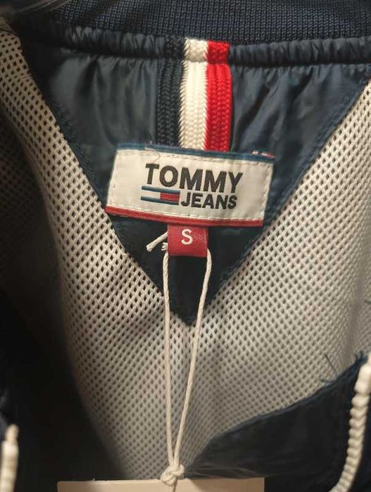 Tommy Hilfiger świetna kurteczka bomberka – s nowa