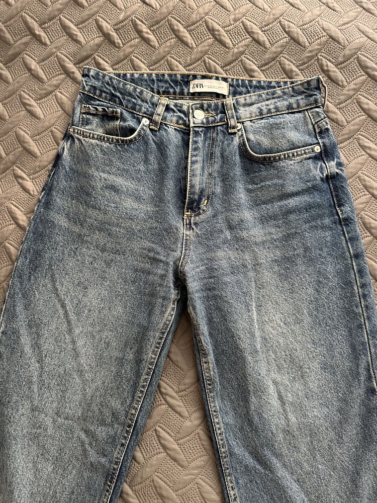 Джинси Zara прямого крою 38 розмір