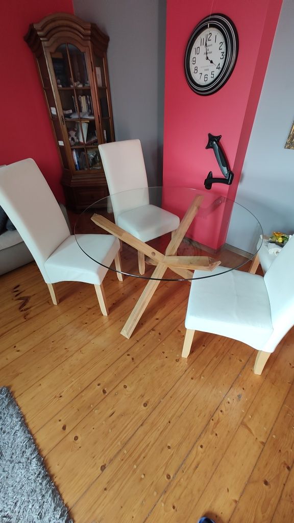 Stół Jysk + 4 krzesła Agerby.. szkło/dąb..120 cm