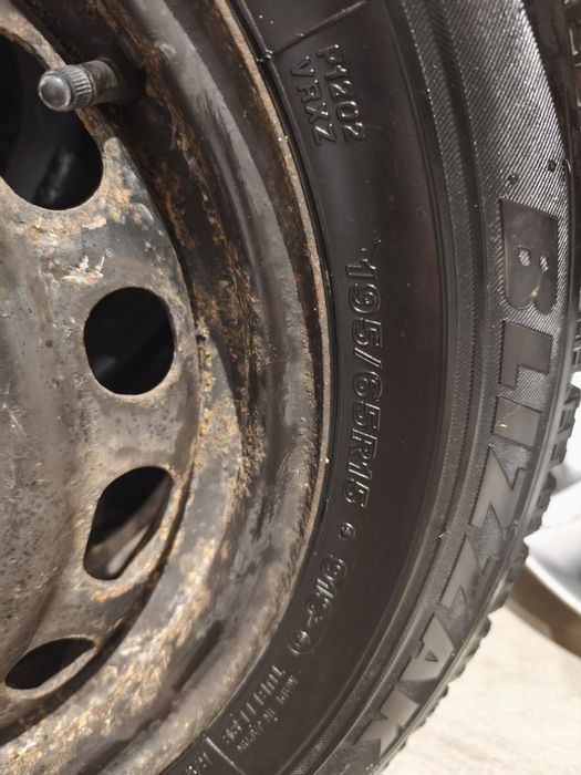 Колеса в зборі Blizzak vrk 195/65r15