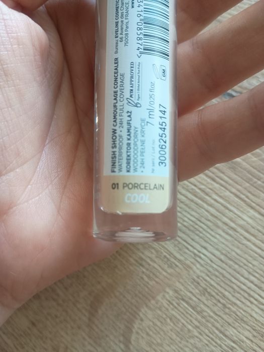 Korektor Eveline Finish Show Camouflage Concealer nr 01