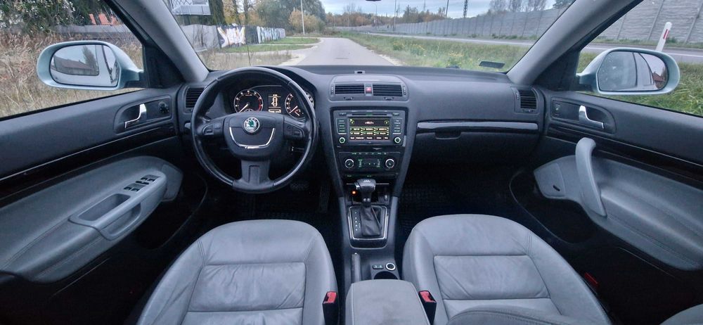 Skoda Octavia II Lift 1.8 benzyna Automat 2010 Rok - zadbana