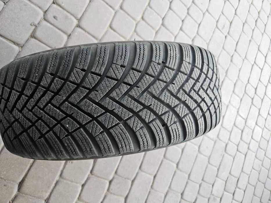 opona HANKOOK 17.
