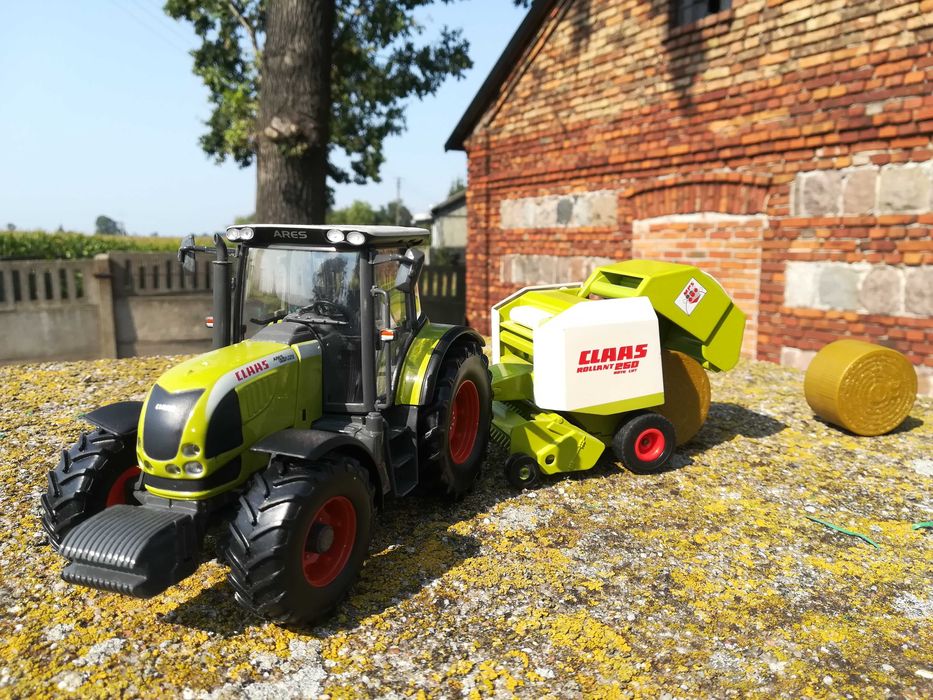 Siku Ciągnik Claas 697 ATZ Prasa Claas Rollant 250 1:32