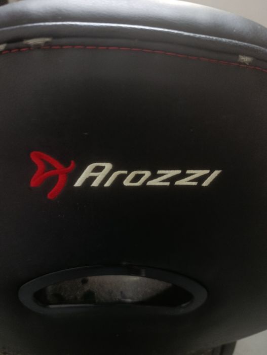 Cadeira gaming da Arozzy