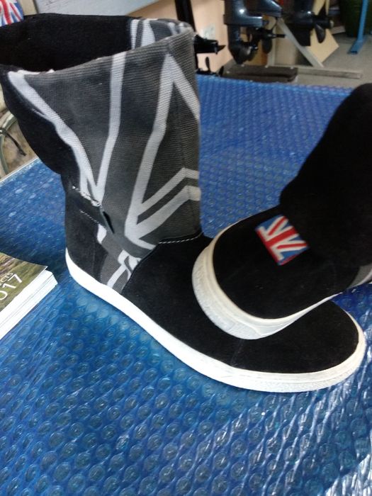 Фирменные сапоги, ботинки  Pepe Jeans  (Англия)