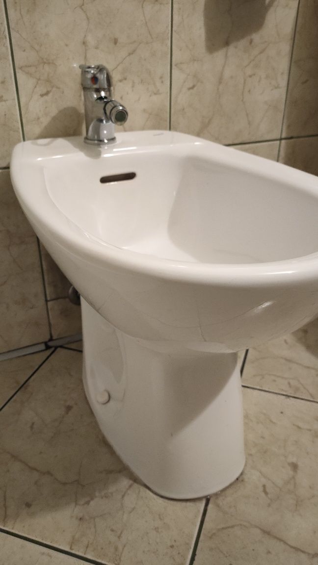 Bidet Roca z baterią