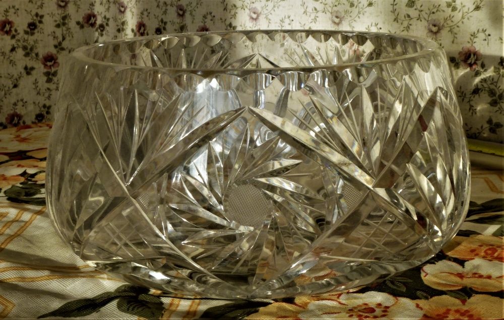 Фруктовница, салатница, конфетница (хрусталь, Богемия Чехия)