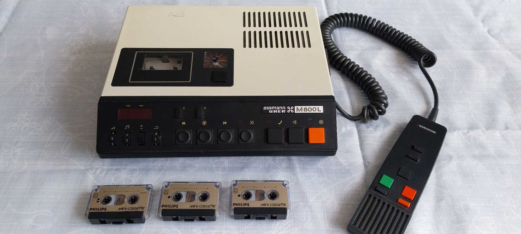 Zabytkowy Dyktafon firmy Assmann UHER M600L PRL