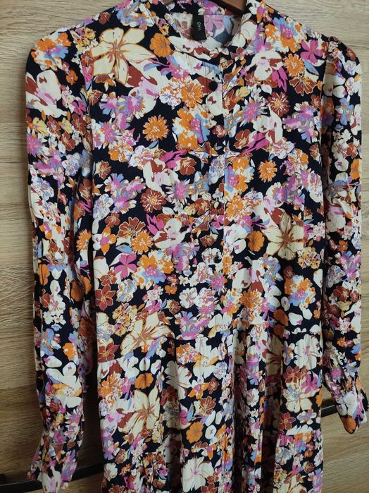 Sukienka wiosenna midi YAS rozmiar M