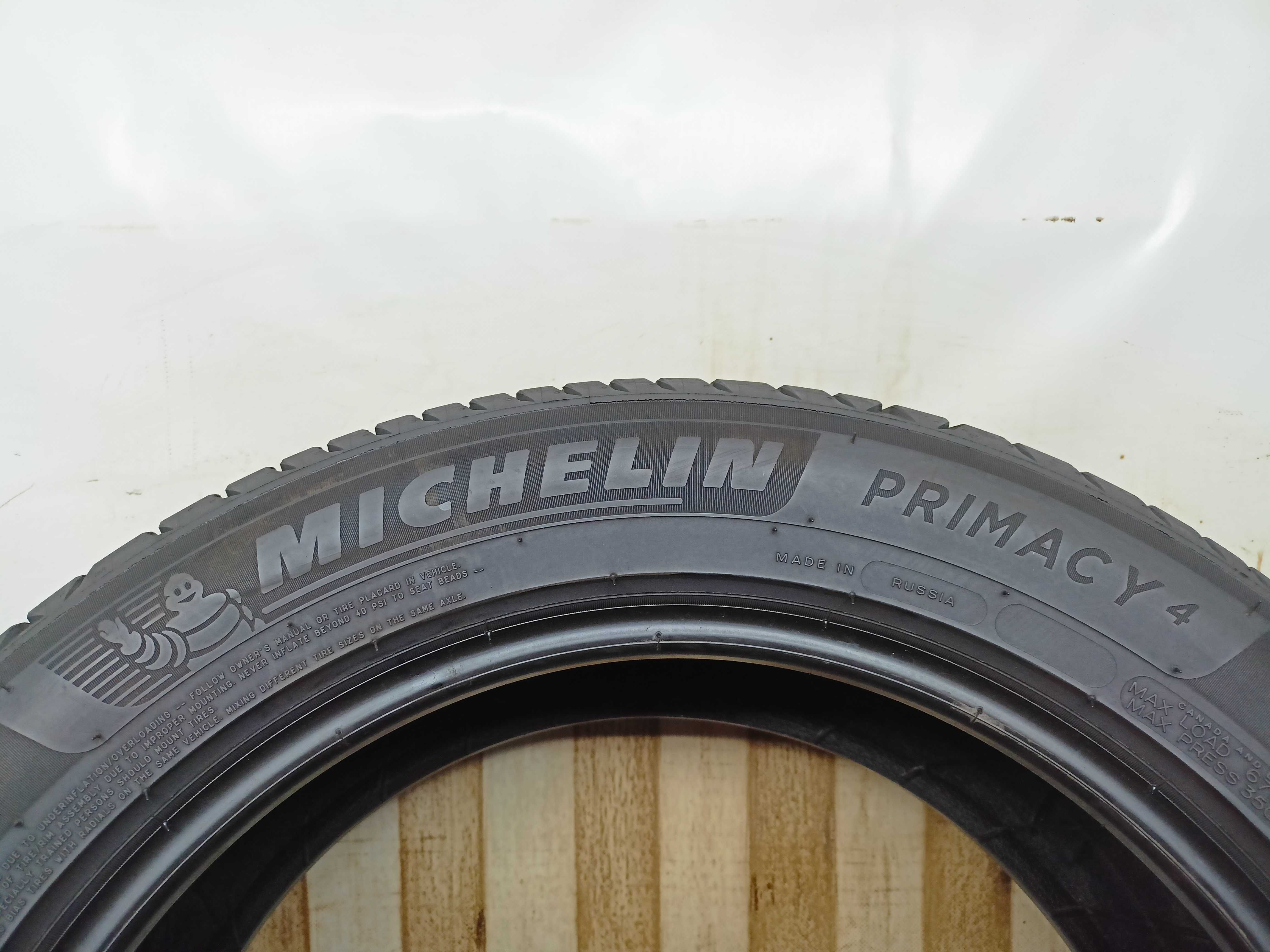 Michelin Primacy 4 215/55/17 2022r. 94V 6,5mm (2022)