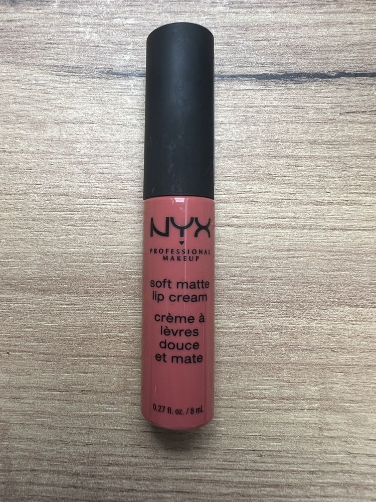 NYX matowa pomadka