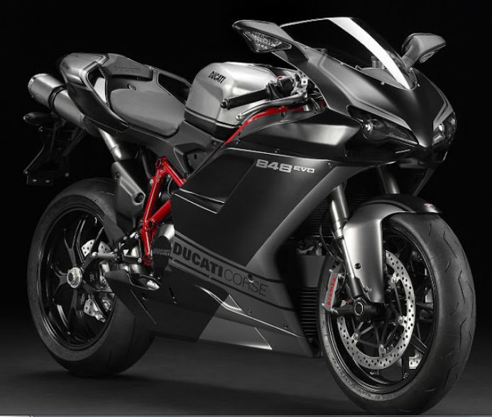 Rama Ducati 848 EVO z 2013r uszkodzona do rejestarcji SUPERBIKE