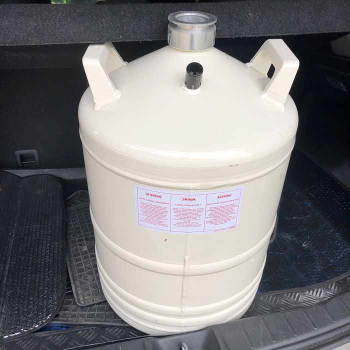 Air Liquide, ciekły azot, zbiornik,
