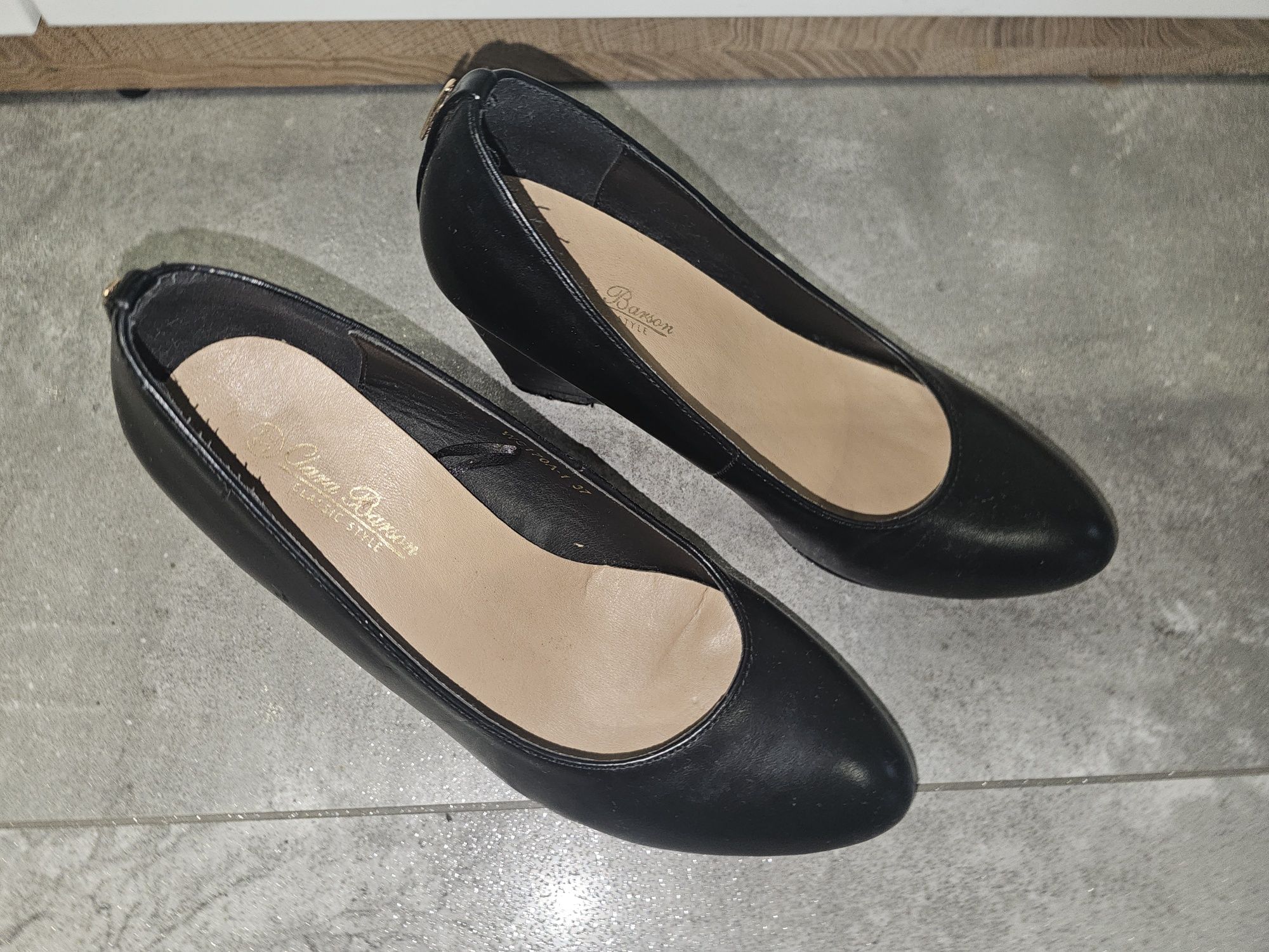 Buty półbuty na koturnie 37 Clara Barson