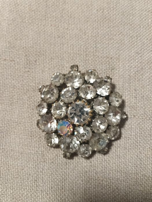 Броши, клипсы . Винтаж