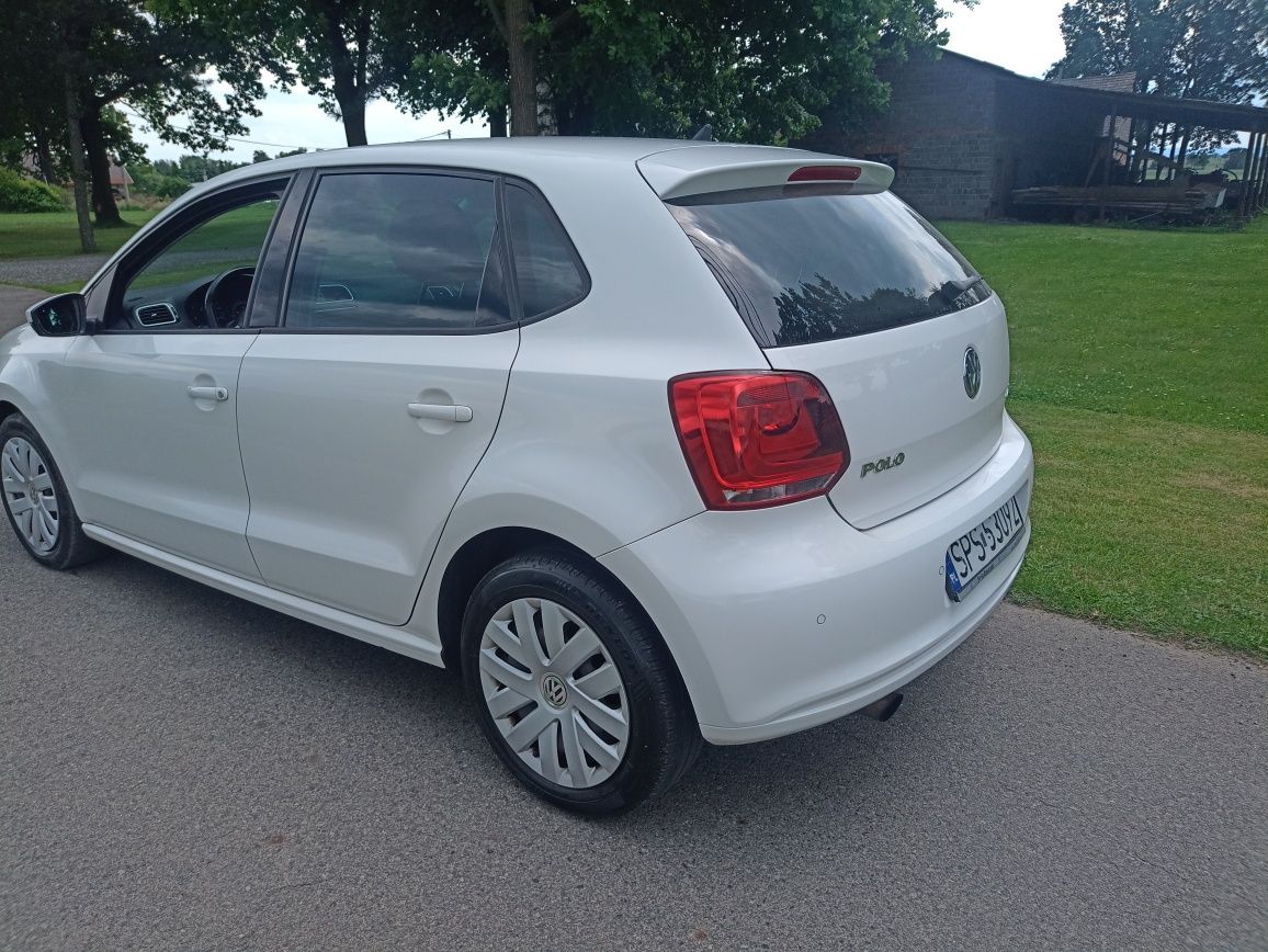 Sprzedam VW polo R,2010r,75KM,1,6tdi, bogate wyposażenie,ksenon,led