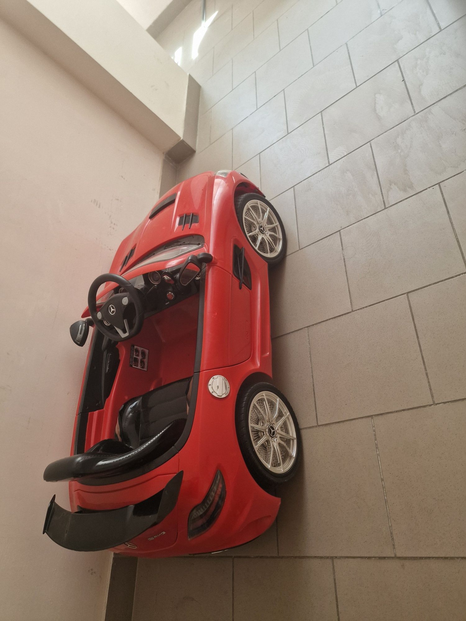 Продам Электромобиль Mercedes-Benz, машинка