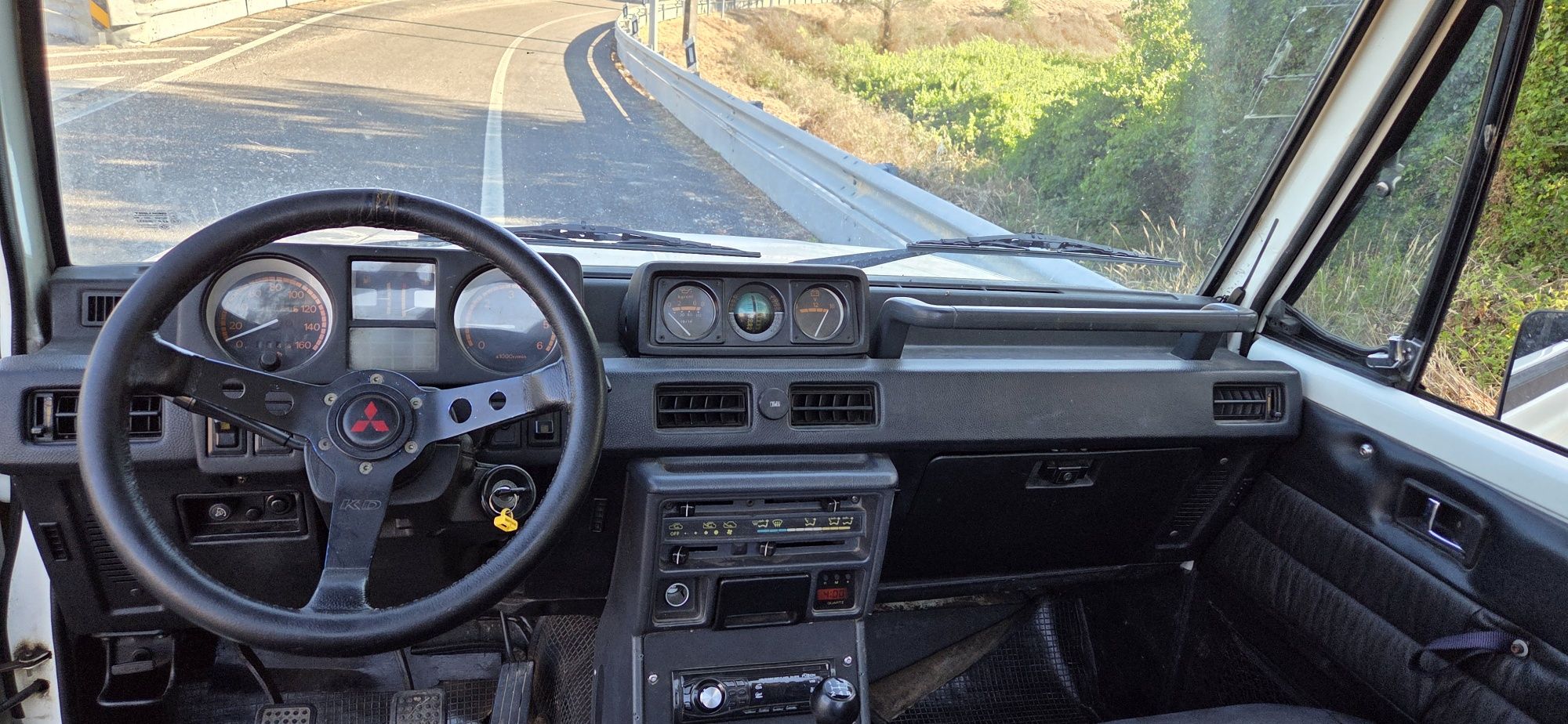 Mitsubishi Pajero cabrio