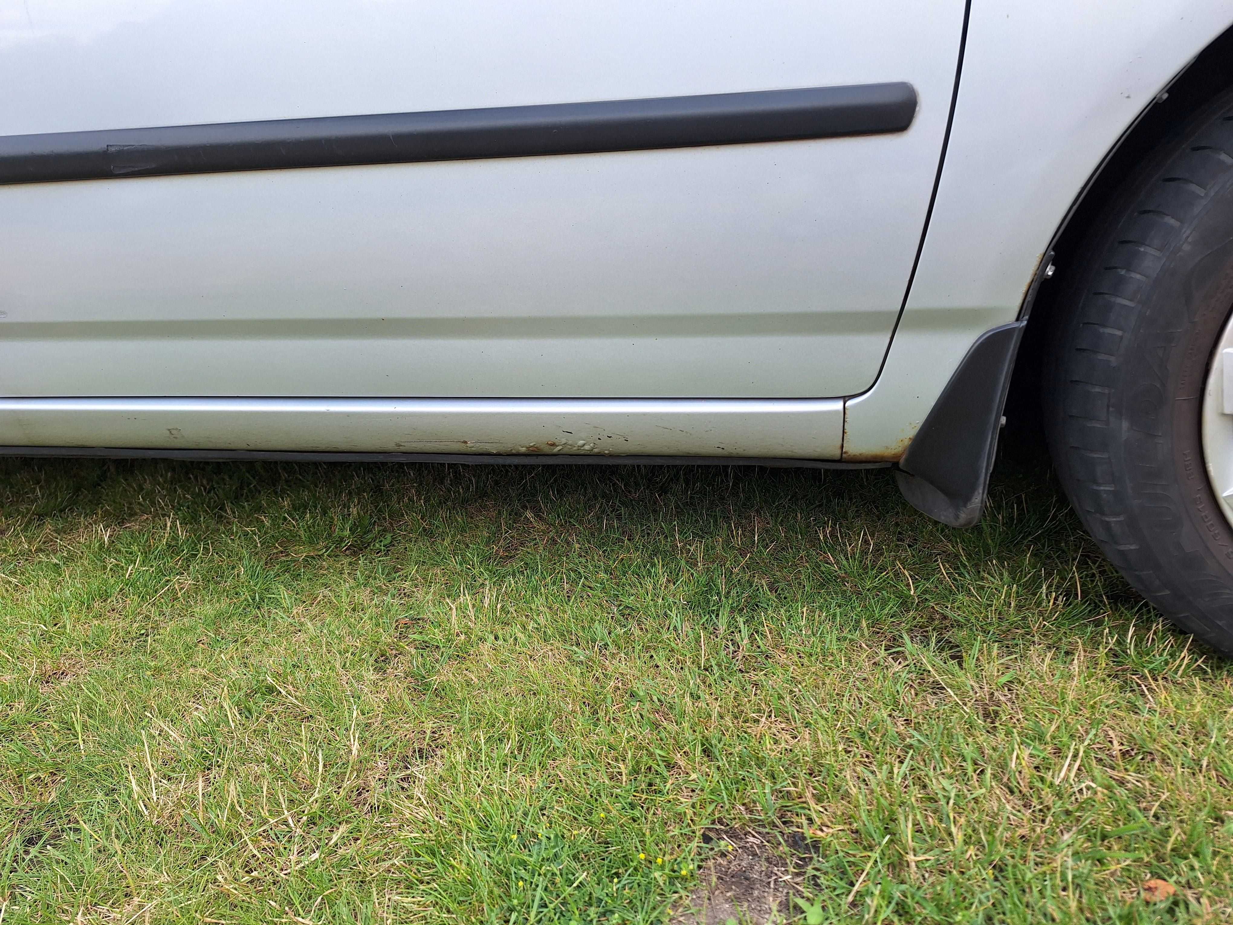 Toyota Corolla E12