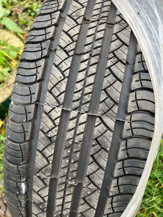 Нові все сезонні шини 265/60 R18 11OH