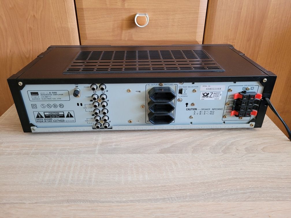 Sansui A-550 wzmacniacz.