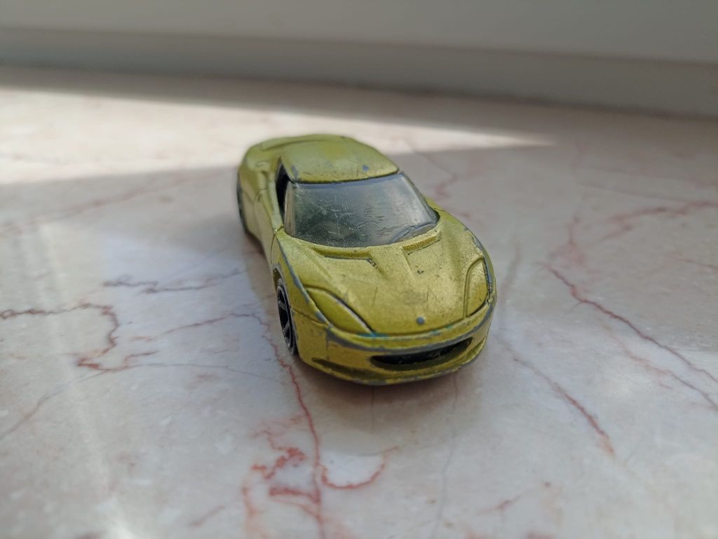 Resorak Matchbox Lotus-2008