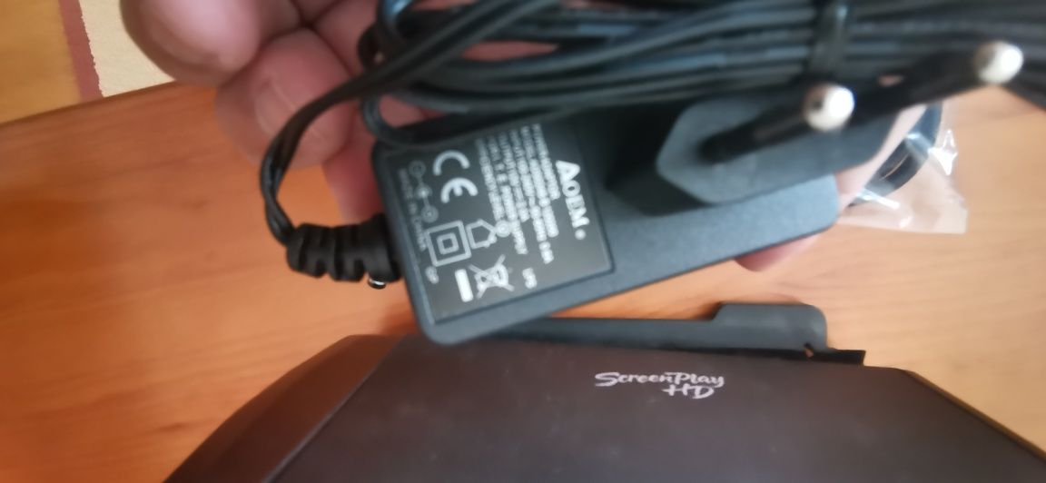 Caixa disco rígido externo iomega