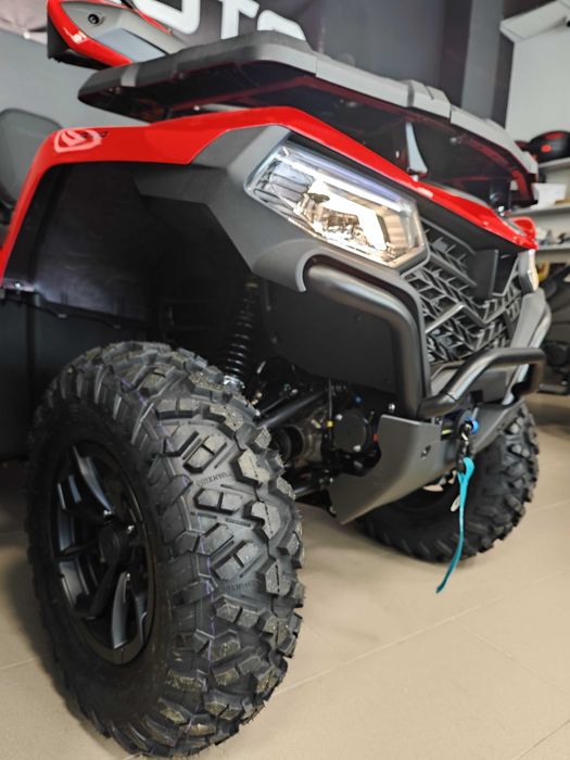 CF MOTO 520 L EPS wspomaganie FV Leasing, czerwony / pomarańczowy