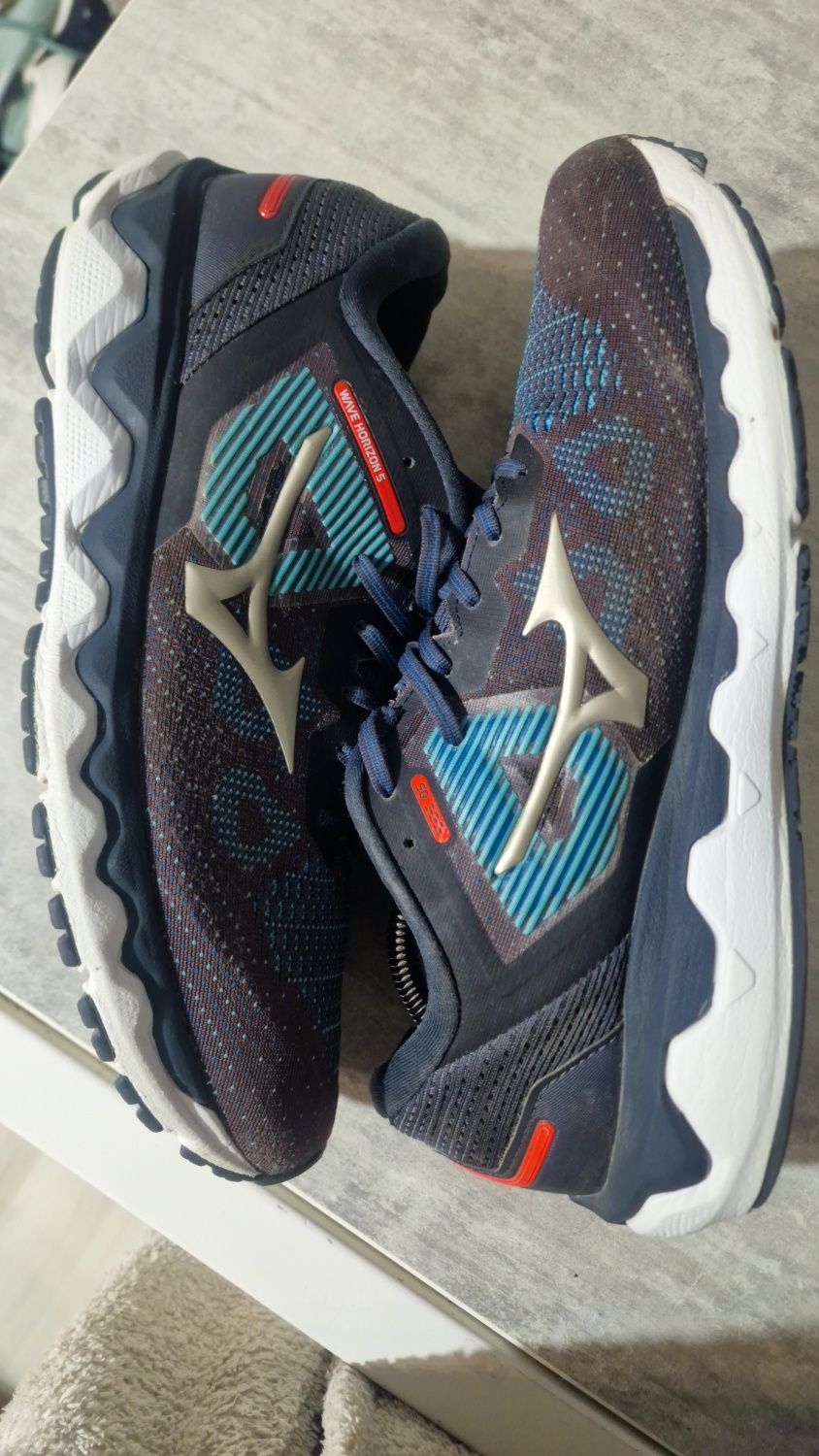 Mizuno Men's Wave Horizon 5 розмір 47