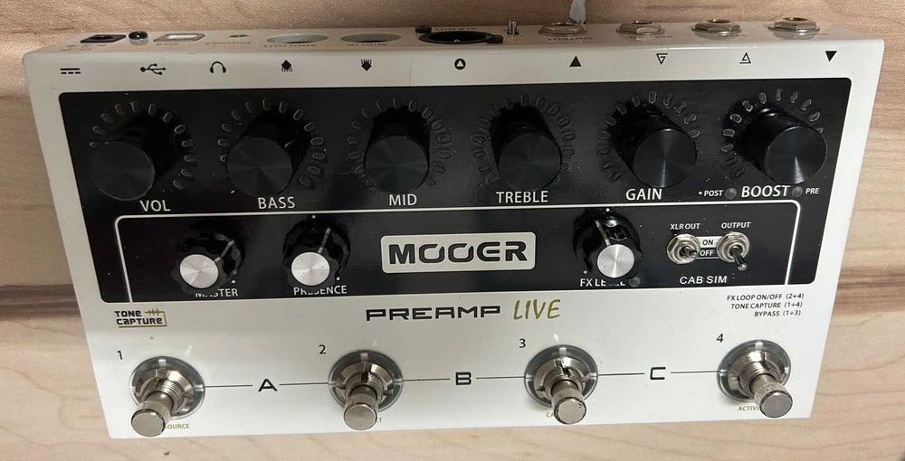 Mooer Preamp Live