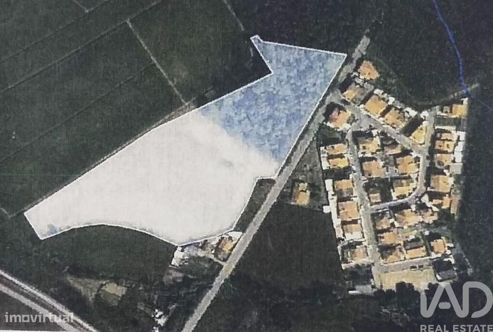 Terreno para construção em Aveleda de 21000,00 m2