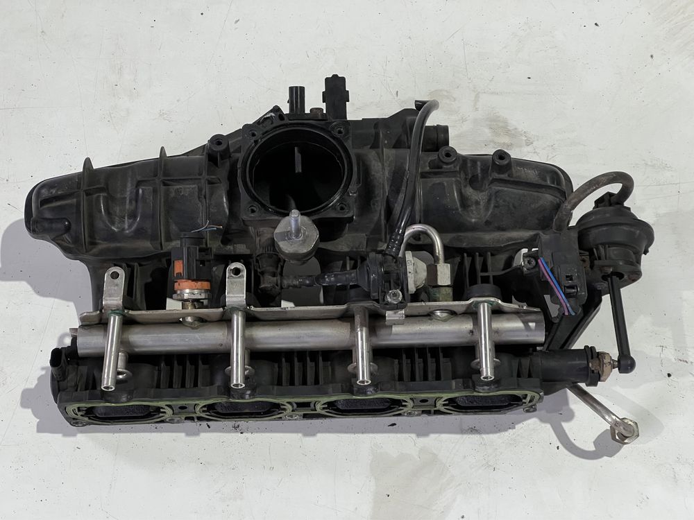 Впускний колектор passat b6 skoda a5 1.8 tsi bzb 06J133185AR cda cdaa