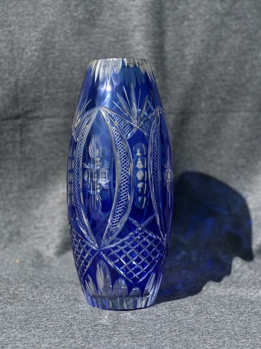 Wazon kryształowy kobaltowy niebieski szkło użytkowe B22085