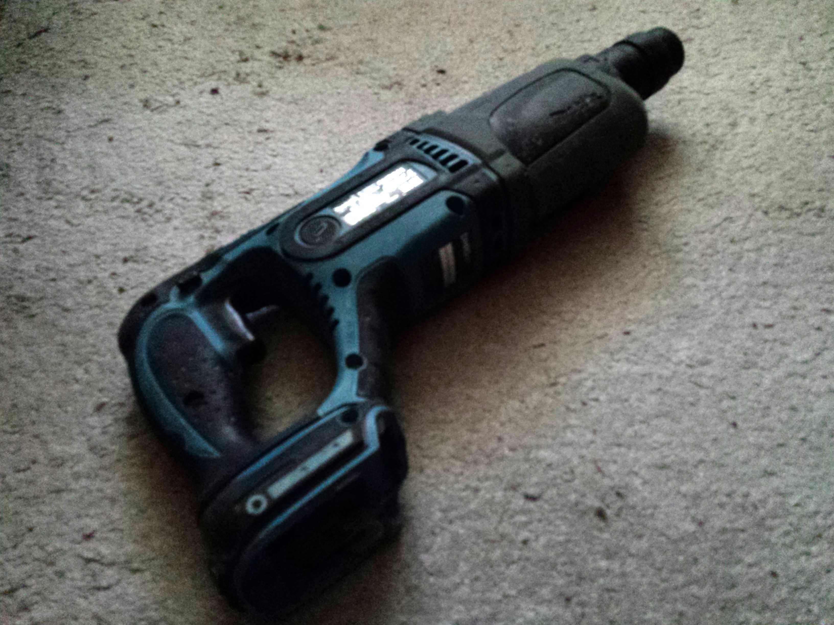 MAKITA DHR241 LXT 18V młotowiertarka SDS-PLUS akumulatorowa, 3 tryby