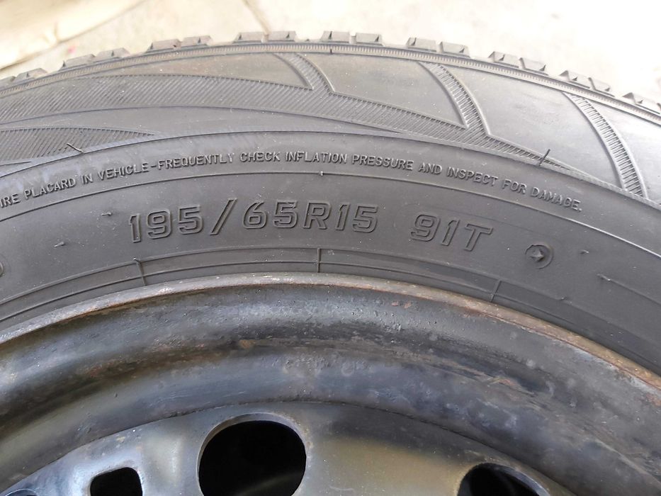 Автошины c дисками 195/65R15