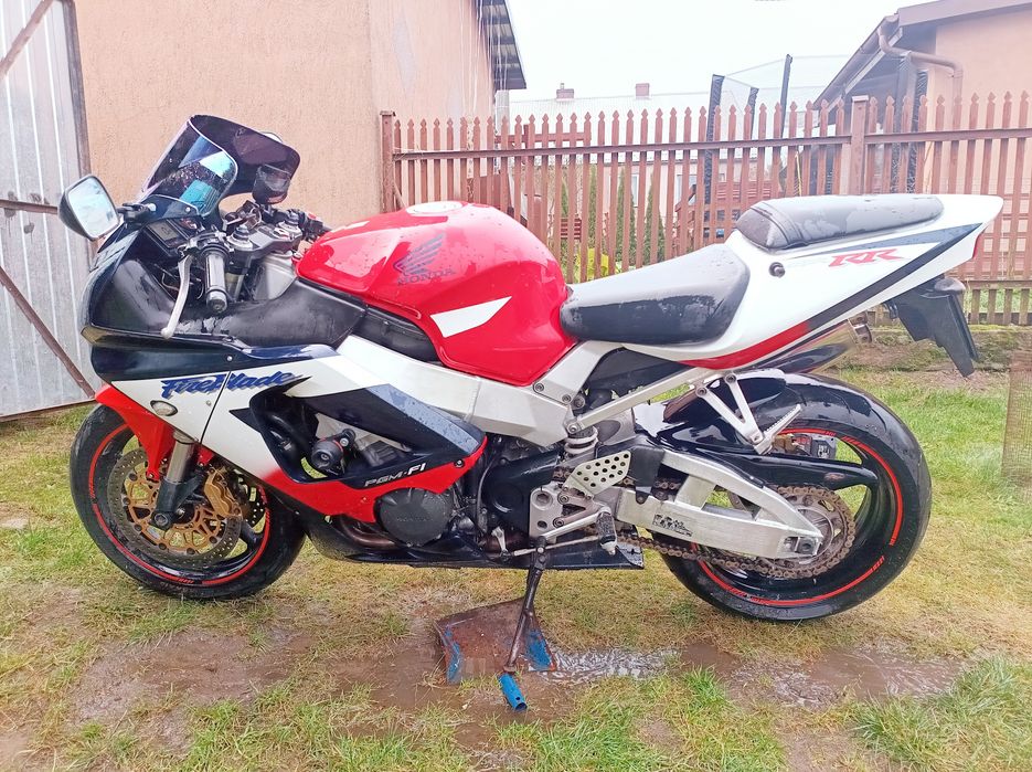Honda CBR 929 rok 2001