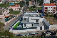 Moradia T4 para venda