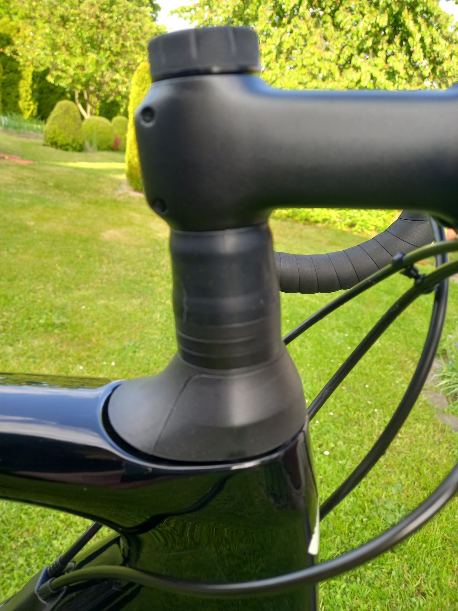 Specialized Roubaix 2021 Future Shock 2.0