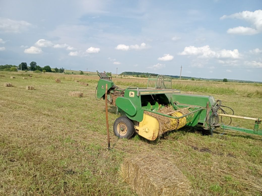 Продам прес підбирач Джон Дір John Deere
• Ширина захва