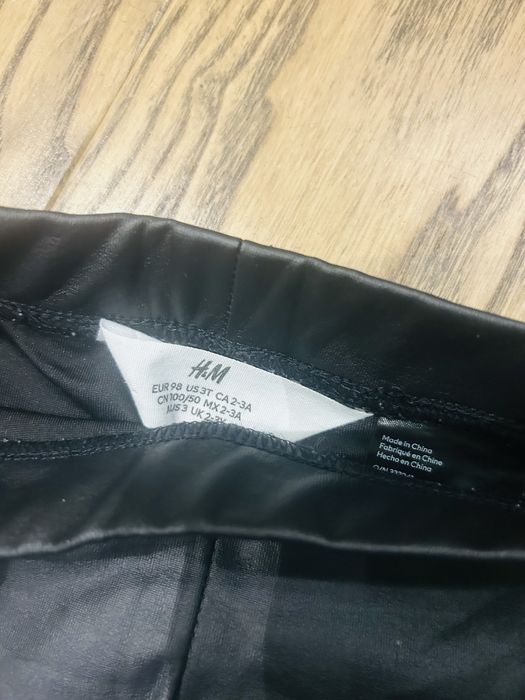 Шкіряні лосіни H&M штани рубашка фірма для дівчинки 2-3 роки розмір 98