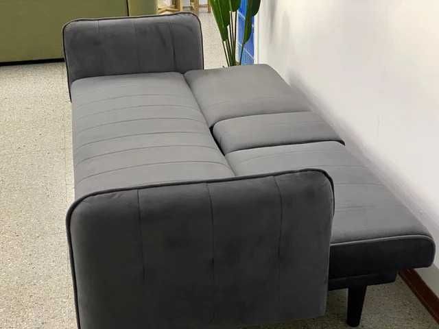 Oferta de sofá cama com suporte em vidro, portes grátis