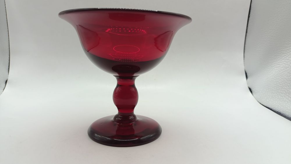 Rubinowe czerwona owocarka szkło artystyczne żardiniera