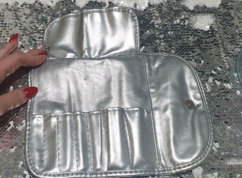 Futerał Etui na pędzle Dior kosmetyczka
