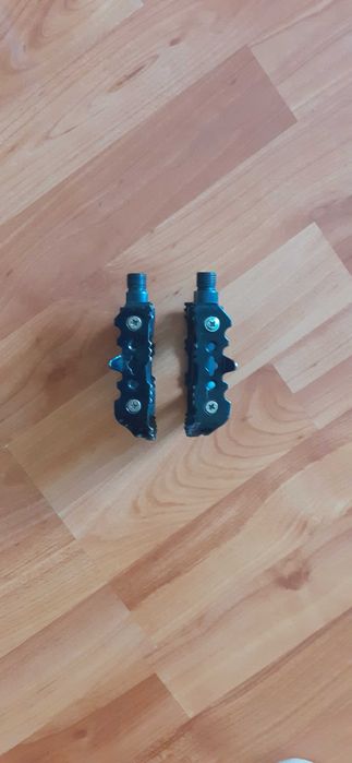 Pedais em aço para bicicleta BTT ou estrada